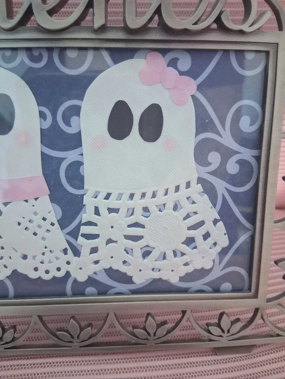 Summerween GHOUL FRIENDS Dainty Doily Paper Portrait Cute Halloween Spirits